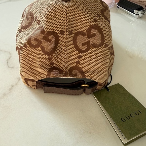NWT GUCCI BASEBALL CAP